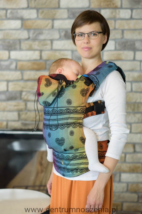 Nosidło Baby - Tęczowa koronka dark.jpg