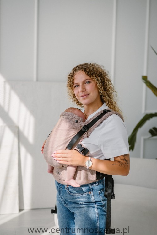Kavka_multi-age_walnut_twill_bamboo.jpg