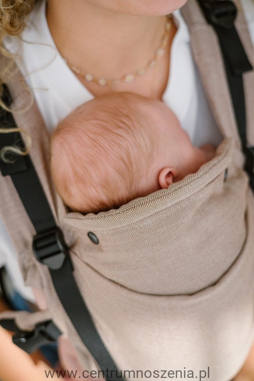 Kavka_multi-age_walnut_twill_bamboo2.jpg